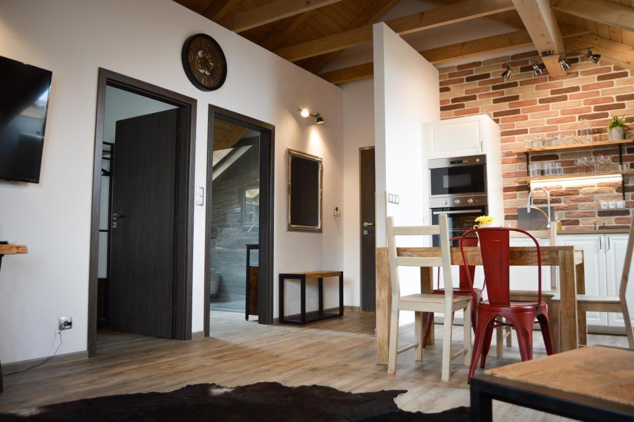 Apartmany Okrouhla Novy Bor Ngoại thất bức ảnh
